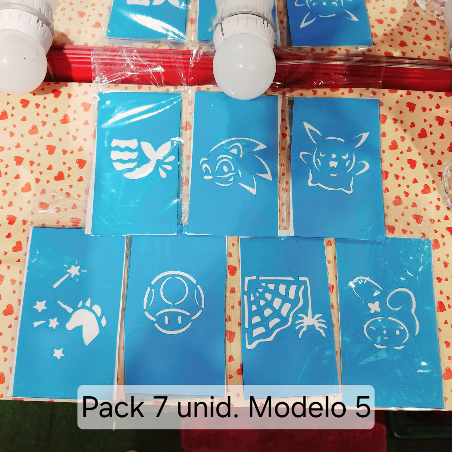 sku00175- Stencils plastificados reutilizables para caritas pintadas