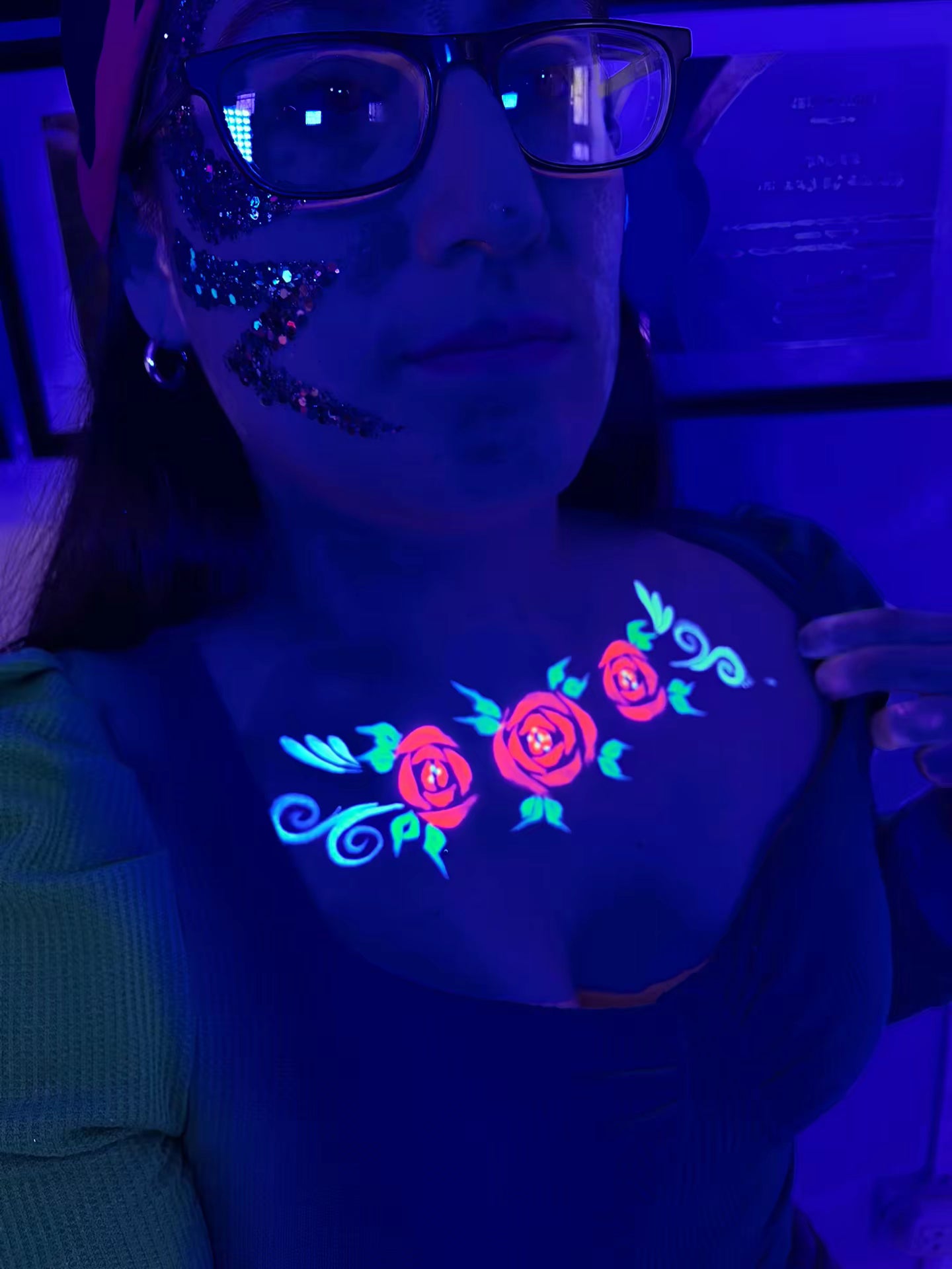 Taller Virtual Glitter Bar y Fiesta Neòn