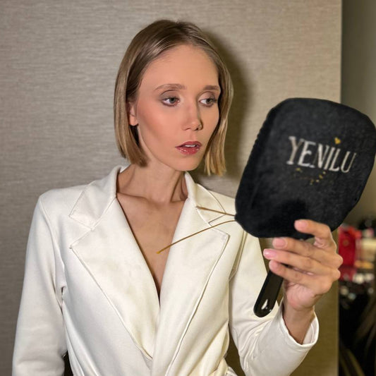 SKU0366/369 - TALLER DE AUTOMAQUILLAJE FULL DAY PRESENCIAL