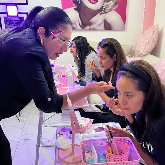 SKU368/365 - TALLER DE GLITTER BAR Y FIESTA NEÓN PRESENCIAL - FULL DAY